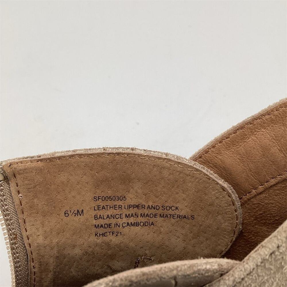 Söfft Tayton II Women's Beige Ankle Booties Size 6.5 Ruched Croc Trim - Picture 11 of 11